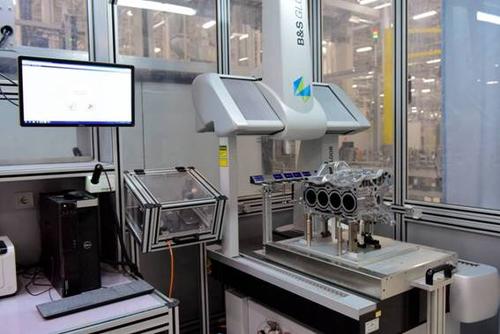 长春ea211发动机工厂配有精密测量间,监控产品尺寸和品质
